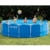 Familie spielt Ball im Intex Frame Pool 28242 - 457x122cm Set inkl. Pumpe