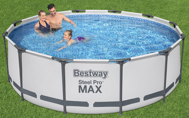 Familie schwimmt im Steel Pro MAX™ Frame Pool, 366 x 100 cm , Komplett-Set mit Filterpumpe, rund, weiß