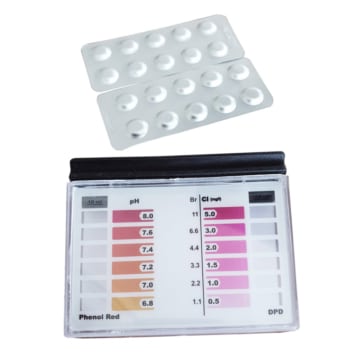 Steinbach Wassertester mit 20 Tabletten für Chlor und Ph