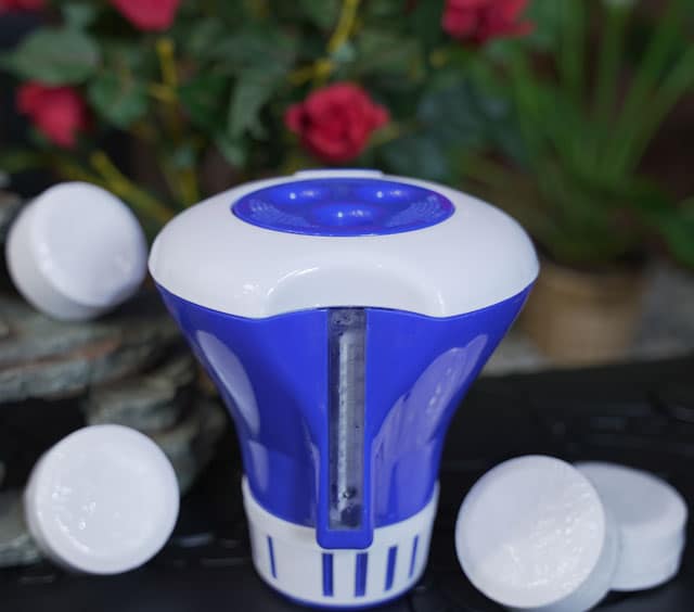 Paradies Pool Dosierschwimmer