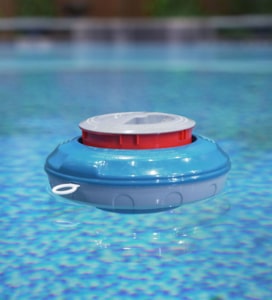 Dosierschwimmer bei Solarplane bei laufender Pumpe möglich