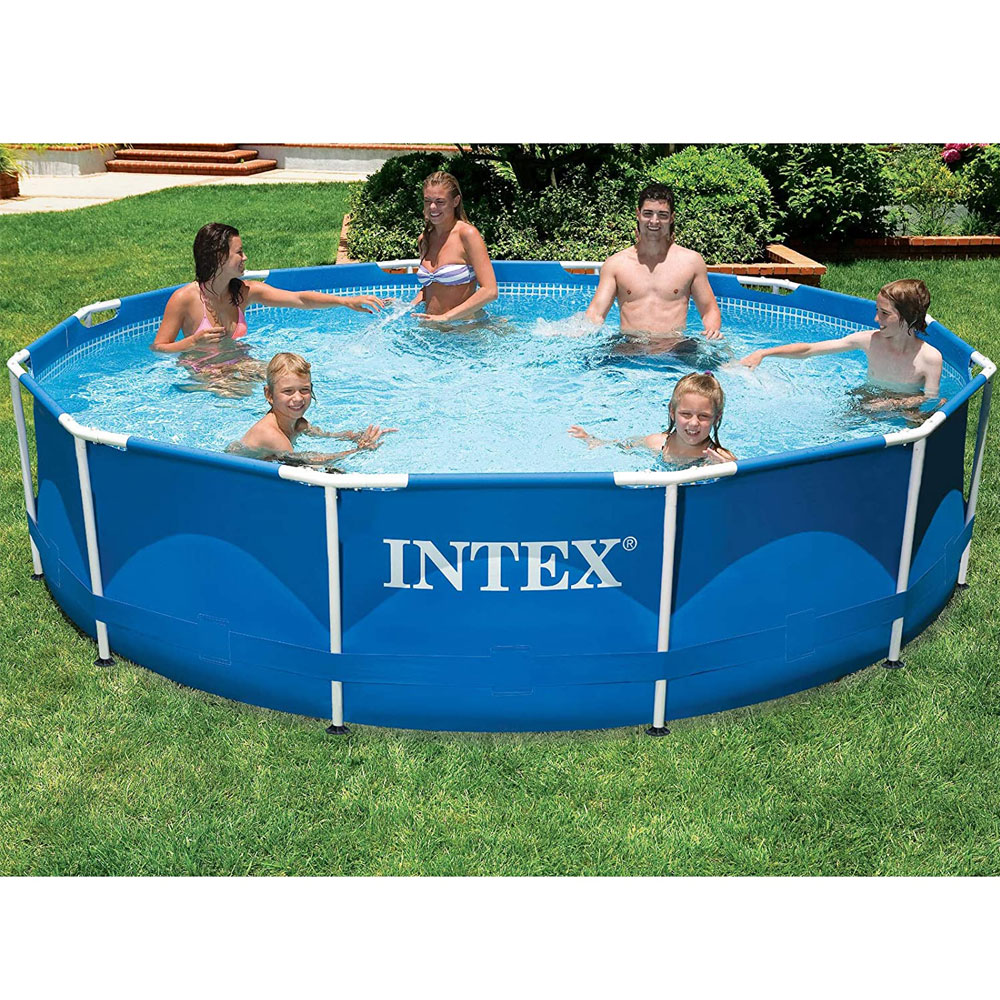 Intex 366x84 cm komplettset im Garten aufgebaut