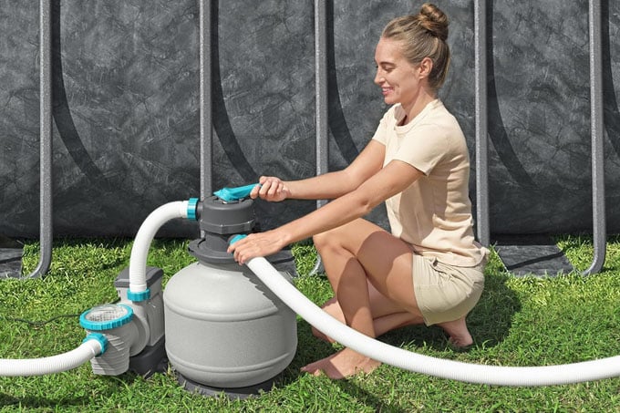 Bestway Sandfilternlage mit großem Filterkessel